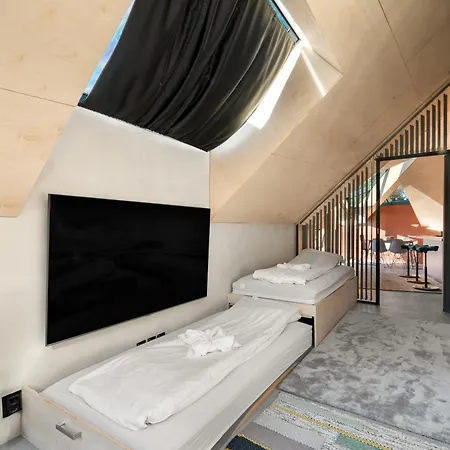 Bryggen Penthouse I New 2021 I Free Parking Apartment *